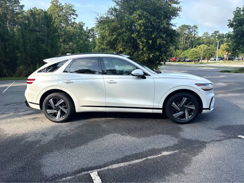 New 2026 Genesis GV70 3.5T Sport Advanced image 32