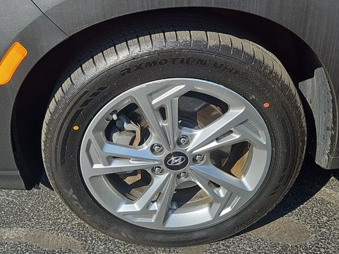 Used 2022 Hyundai Kona SEL AWD/4WD image 4