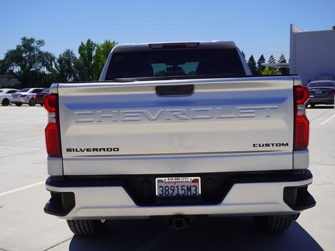 Used 2020 Chevrolet Silverado 1500 Custom w/ Rally Edition RWD image 13
