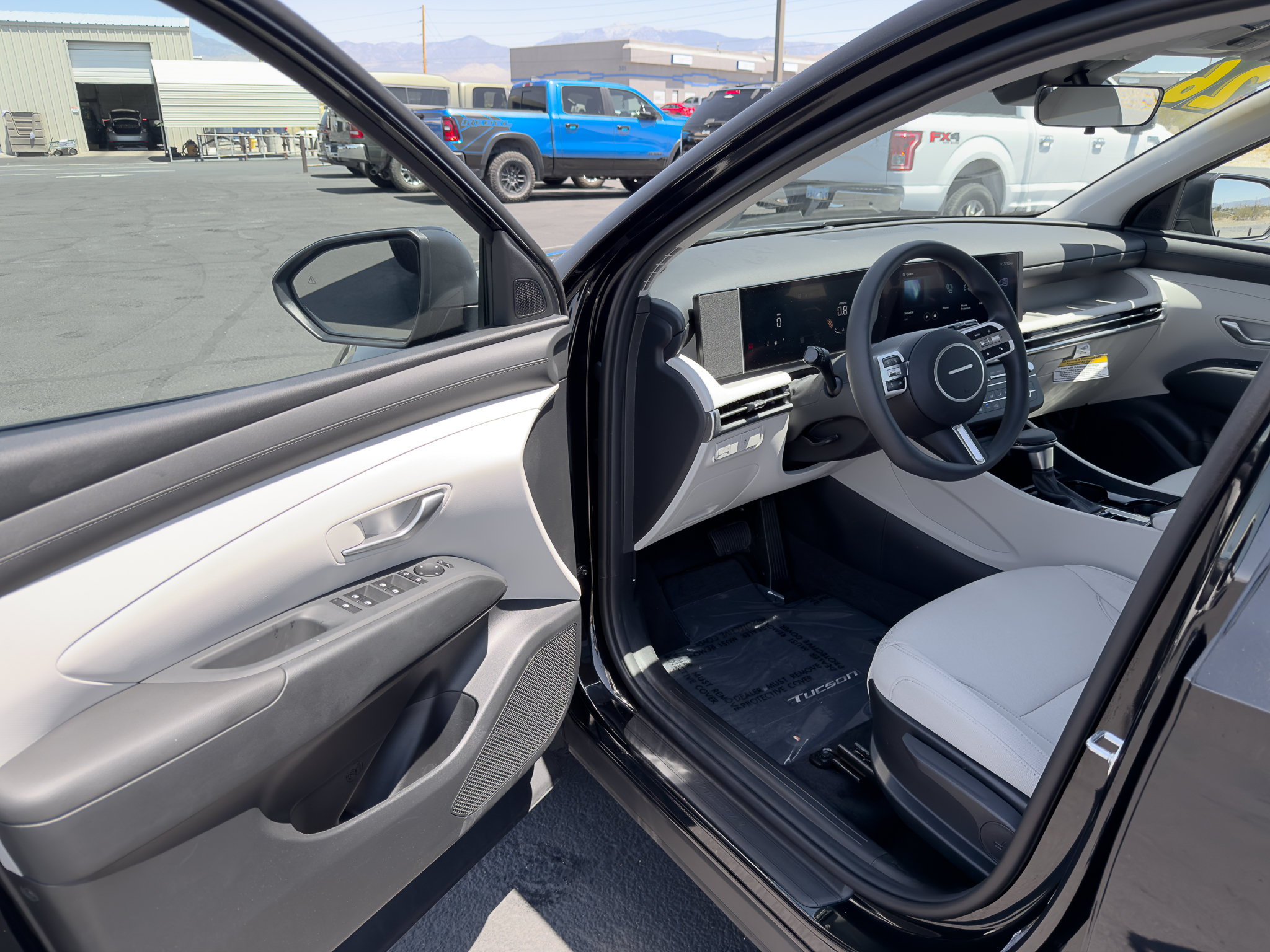 Used 2026 Hyundai Tucson SE AWD/4WD image 10