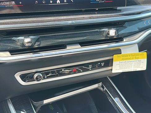 New 2026 BMW X5 sDrive40i w/ M Sport Package image 24