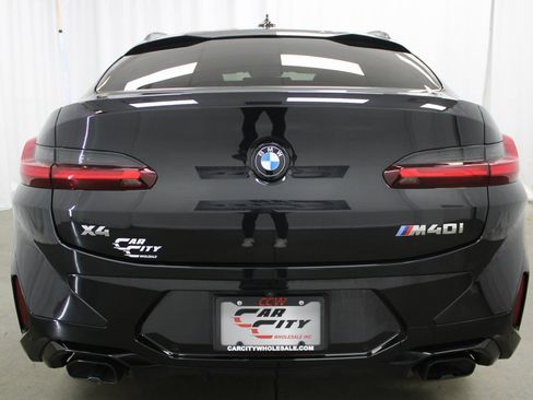 Used 2024 BMW X4 M40i w/ Premium Package image 7