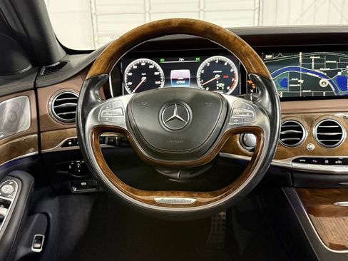 Used 2015 Mercedes-Benz S 550 4MATIC Sedan w/ Sport Package image 50