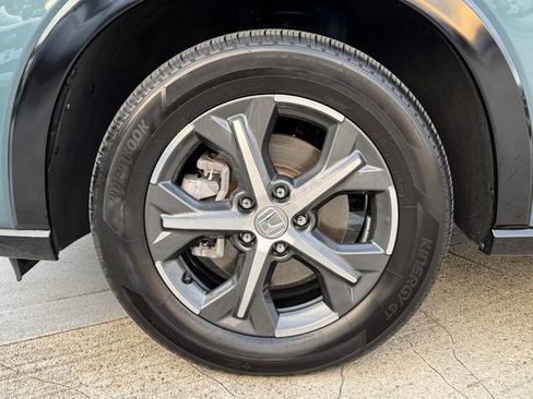 Used 2025 Honda HR-V EX-L image 10