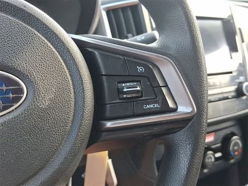 Used 2019 Subaru Impreza 2.0i Premium image 18