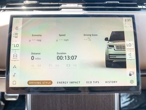 Used 2026 Land Rover Range Rover SE AWD/4WD image 27