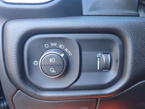 New 2025 RAM 1500 Tradesman image 25