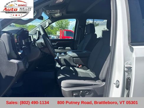Used 2025 Chevrolet Silverado 1500 LT AWD/4WD image 10