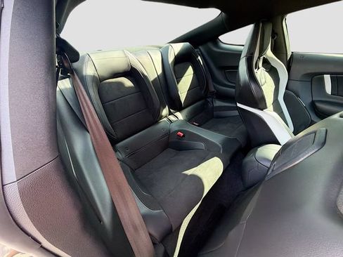 Used 2020 Ford Mustang Shelby GT500 w/ Technology Package RWD image 28