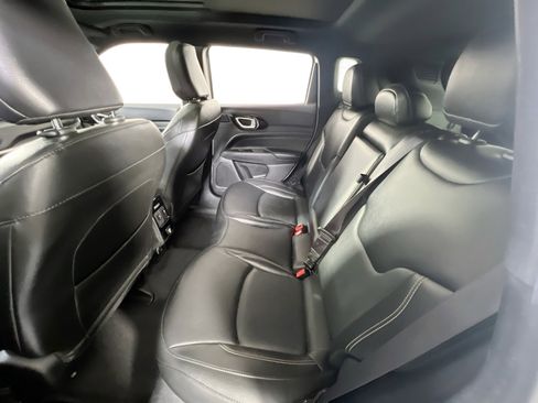Used 2022 Jeep Compass High Altitude AWD/4WD image 24