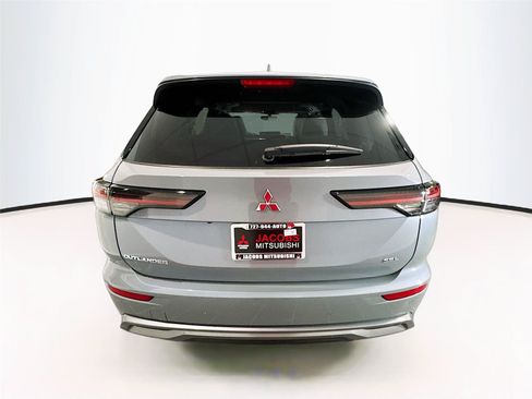 New 2026 Mitsubishi Outlander SEL FWD image 26