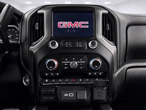 Used 2020 GMC Sierra 2500 Denali w/ Gooseneck/5TH Wheel Package AWD/4WD image 24