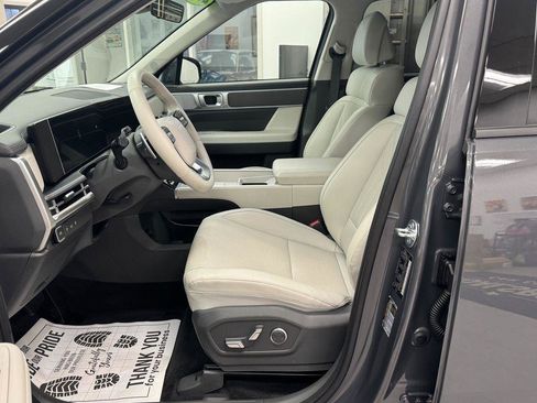 Used 2026 Hyundai Santa Fe SEL image 12