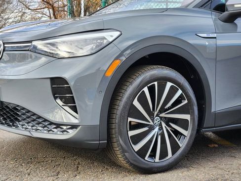 New 2026 Volkswagen ID.4 Pro image 8