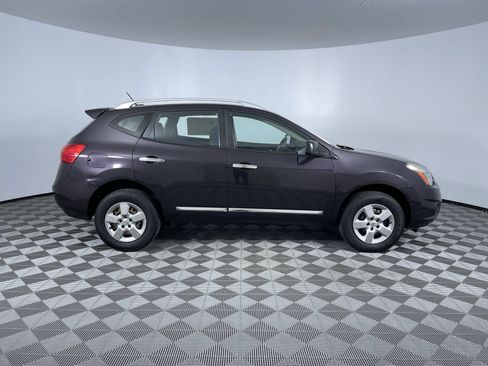 Used 2014 Nissan Rogue S w/ Convenience Package AWD/4WD image 10