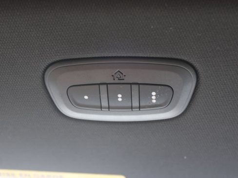 Used 2019 RAM 1500 Laramie w/ Sport Appearance Package AWD/4WD image 42
