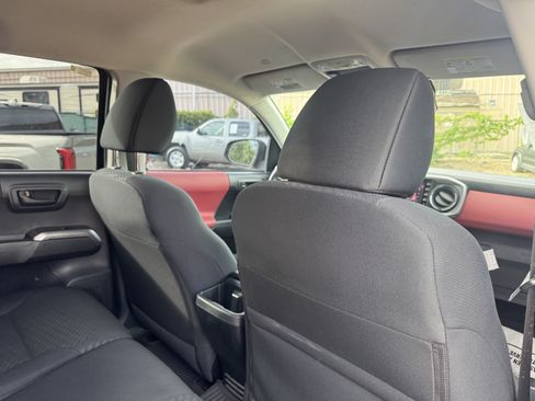 Used 2021 Toyota Tacoma SR5 RWD image 24