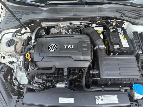 Used 2017 Volkswagen GTI S image 32