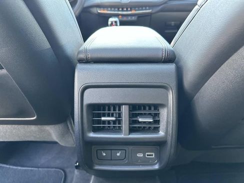 Used 2023 Cadillac XT4 Sport w/ LPO, Onyx Lite Package AWD/4WD image 14
