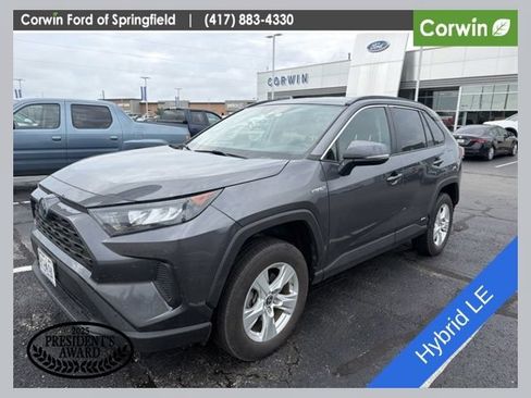 Used 2021 Toyota RAV4 LE AWD/4WD image 1