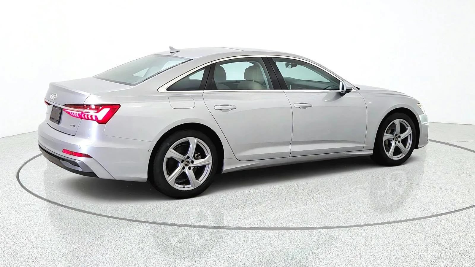 Used 2024 Audi A6 Premium Plus AWD/4WD image 9