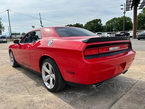 Used 2010 Dodge Challenger SRT8 w/ SRT Option Group II RWD image 15