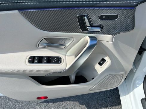 Used 2025 Mercedes-Benz CLA 250 4MATIC w/ Winter Package image 22