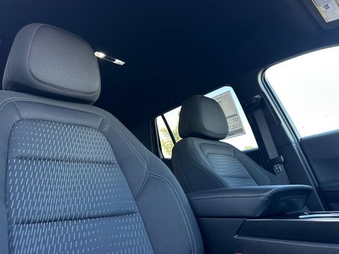 New 2026 Chevrolet Equinox LT image 17