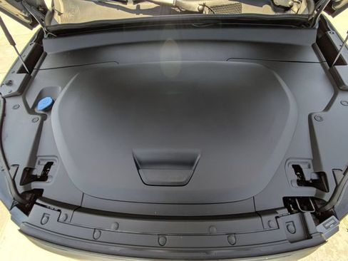 Certified 2023 Volvo C40 P8 Recharge Plus w/ Protection Package Premier AWD/4WD image 11