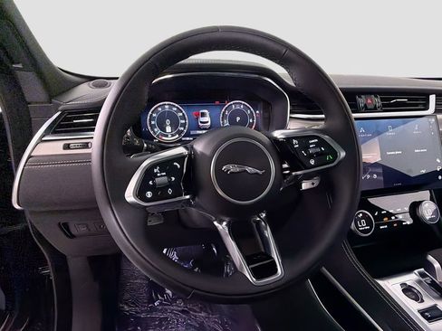 New 2026 Jaguar F-PACE R-Dynamic S AWD/4WD image 11