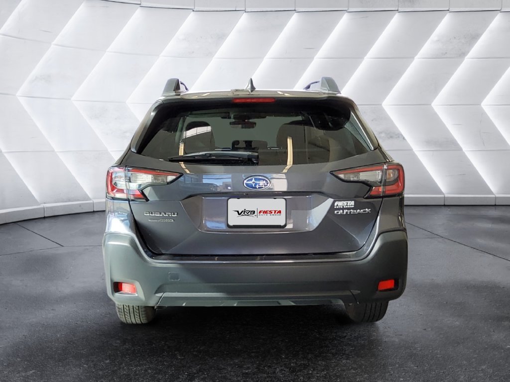 Used 2025 Subaru Outback Premium AWD/4WD image 5