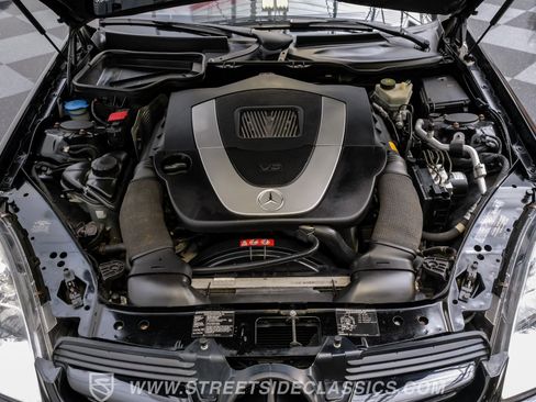 Used 2005 Mercedes-Benz SLK 350 image 37