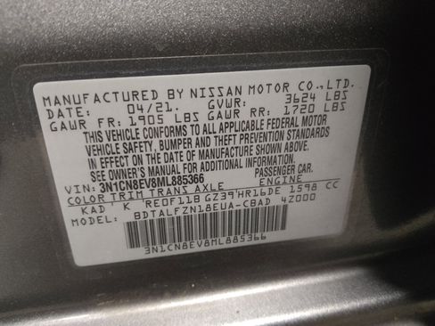 Used 2021 Nissan Versa SV FWD image 33