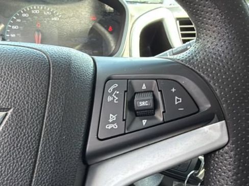 Used 2017 Chevrolet Sonic LT FWD image 21
