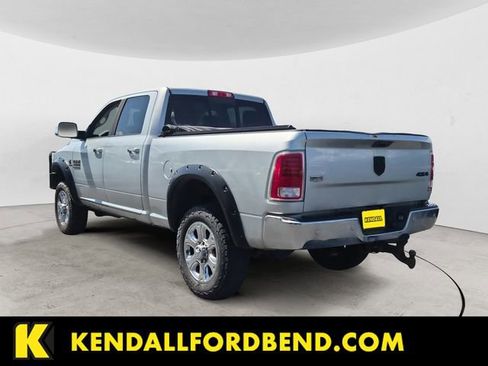 Used 2016 RAM 3500 Laramie w/ Convenience Group AWD/4WD image 3
