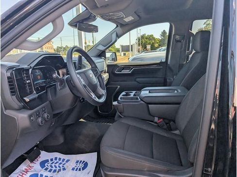 Used 2025 Chevrolet Silverado 1500 LT image 15