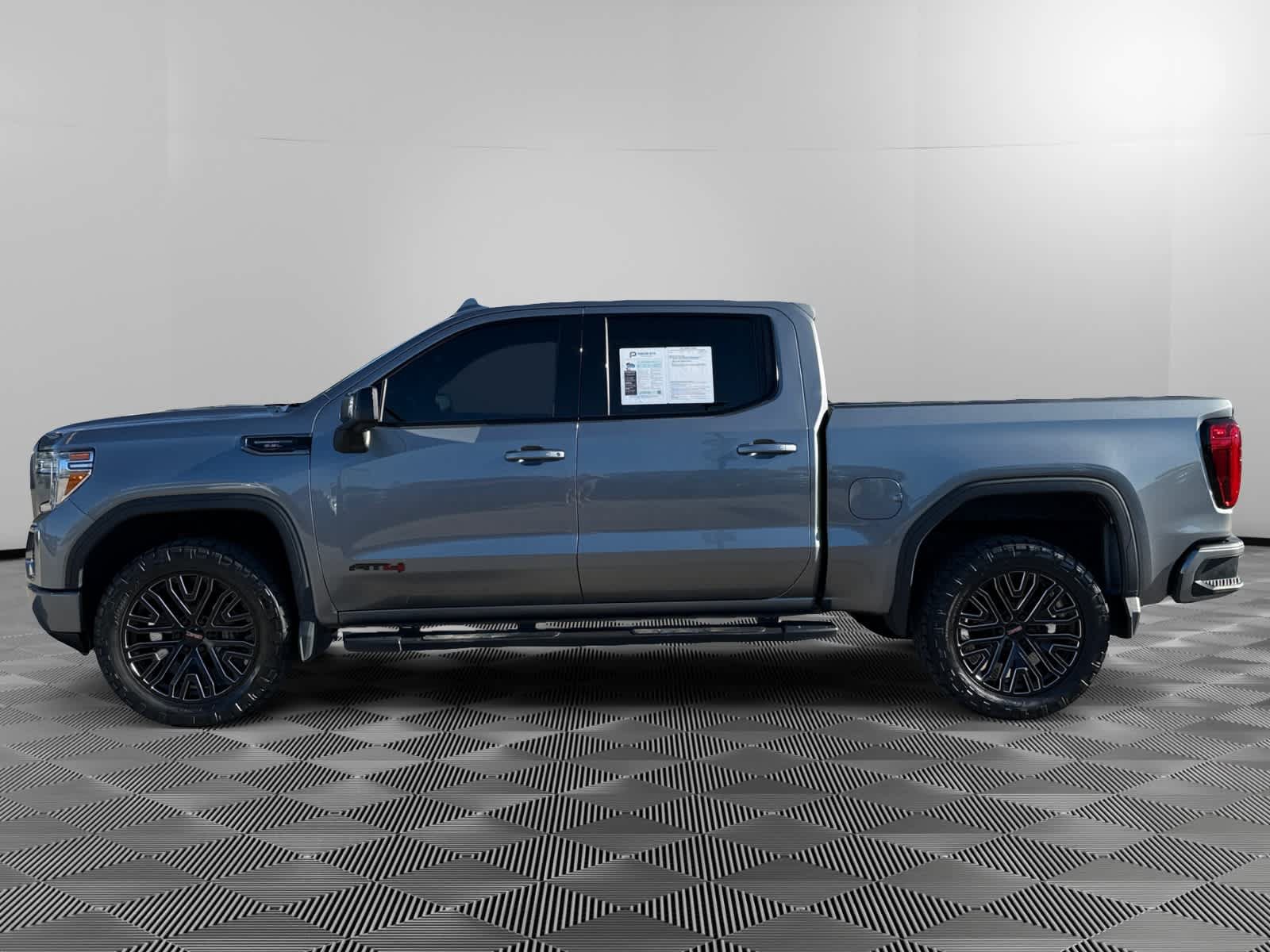 Used 2020 GMC Sierra 1500 AT4 w/ Off-Road Performance Package AWD/4WD image 2