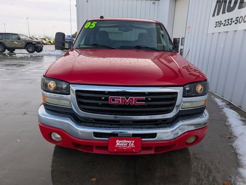 Used 2005 GMC Sierra 2500 SLE w/ Skid Plate Package image 28
