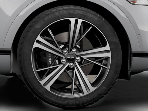 Used 2025 Genesis GV80 3.5T e-SC AWD/4WD image 14