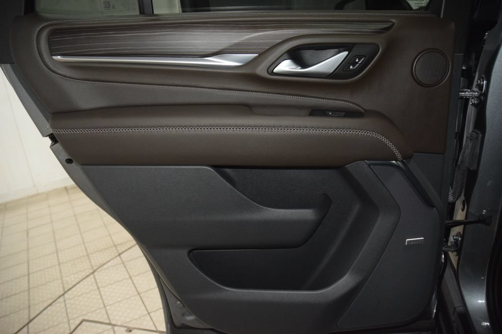 Used 2022 GMC Yukon Denali AWD/4WD image 47
