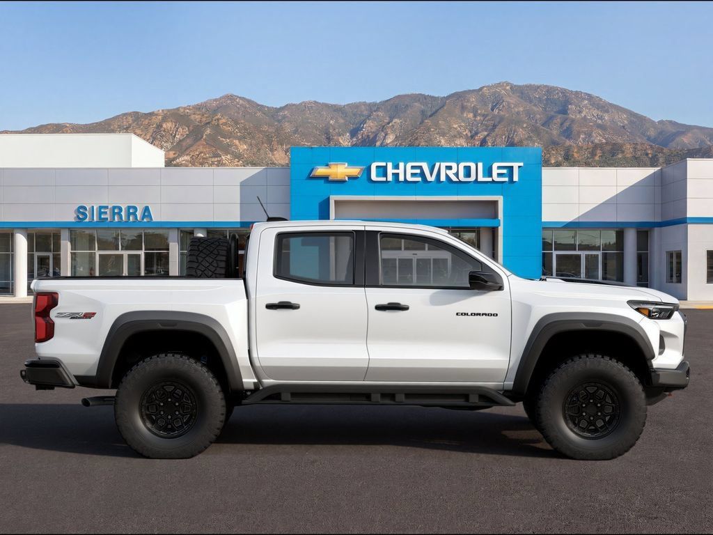 New 2026 Chevrolet Colorado ZR2 w/ ZR2 Bison Edition AWD/4WD image 4