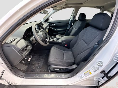 New 2025 Honda Accord SE image 15