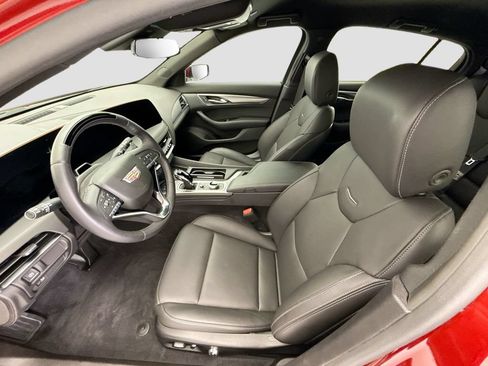 Used 2025 Cadillac CT5 Premium Luxury RWD image 18