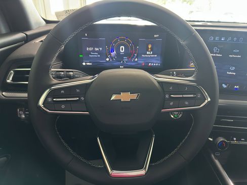 New 2026 Chevrolet Traverse LT w/ LPO, Floor Liner Package image 9