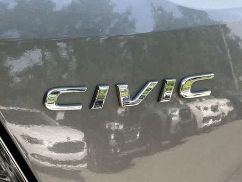 Used 2017 Honda Civic EX image 29