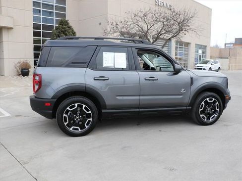 Used 2023 Ford Bronco Sport Outer Banks w/ Tech Package image 6