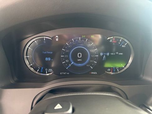 Used 2020 Cadillac Escalade Luxury AWD/4WD image 26