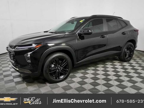 Certified 2025 Chevrolet Trax ACTIV w/ Driver Confidence Package FWD image 30