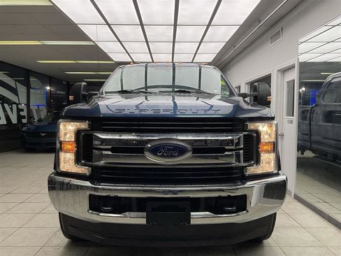 Used 2019 Ford F250 XL w/ STX Appearance Package image 2
