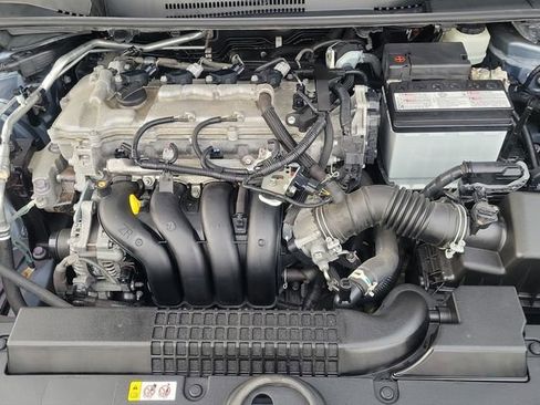 Used 2021 Toyota Corolla LE image 20